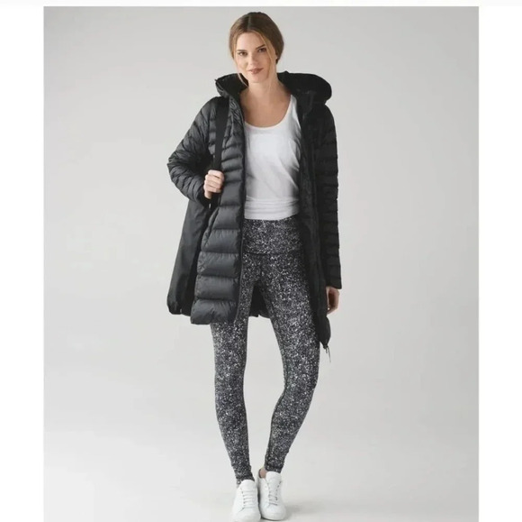 Lululemon Wunder Under Pant(Hi-Rise) Splatter White/Black Luxtreme Leggings(8) - Picture 4 of 9